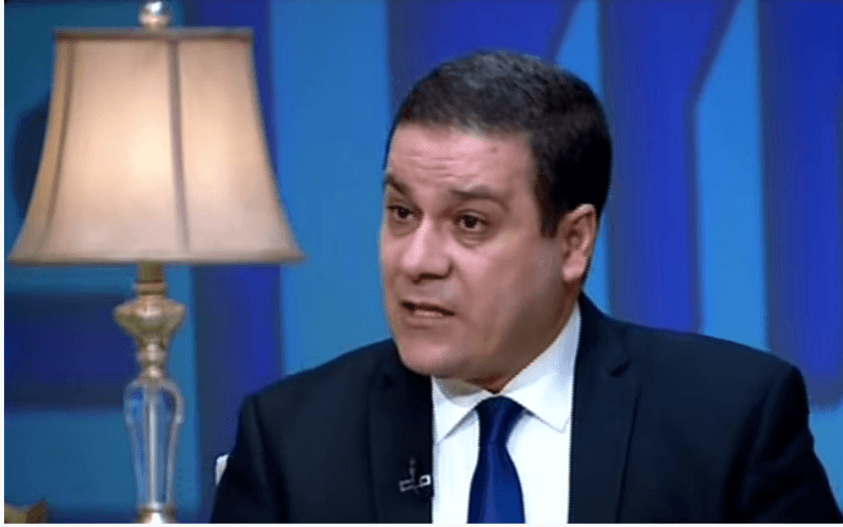 مظهر شاهين يطالب بتجريم انتحال صفة الإمام أو الواعظ وارتداء الزي الأزهري دون تصريح