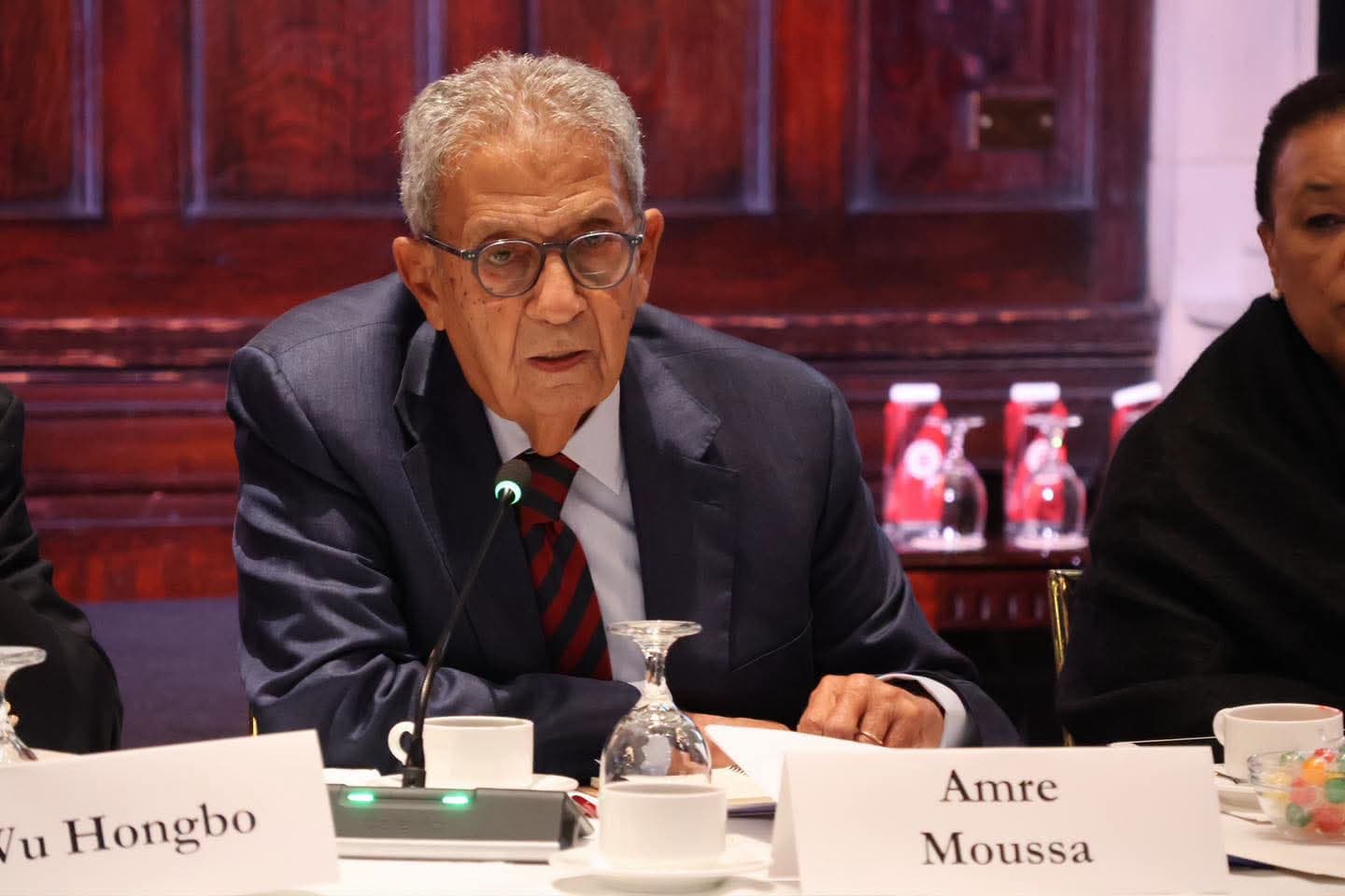 "بعد تصريحات السيسي".. عمرو موسى ضرورة تحرك مجلس النواب لصياغة القوانين المكملة للدستور لدعم بناء مؤسسات الدولة وترسيخ دولة القانون