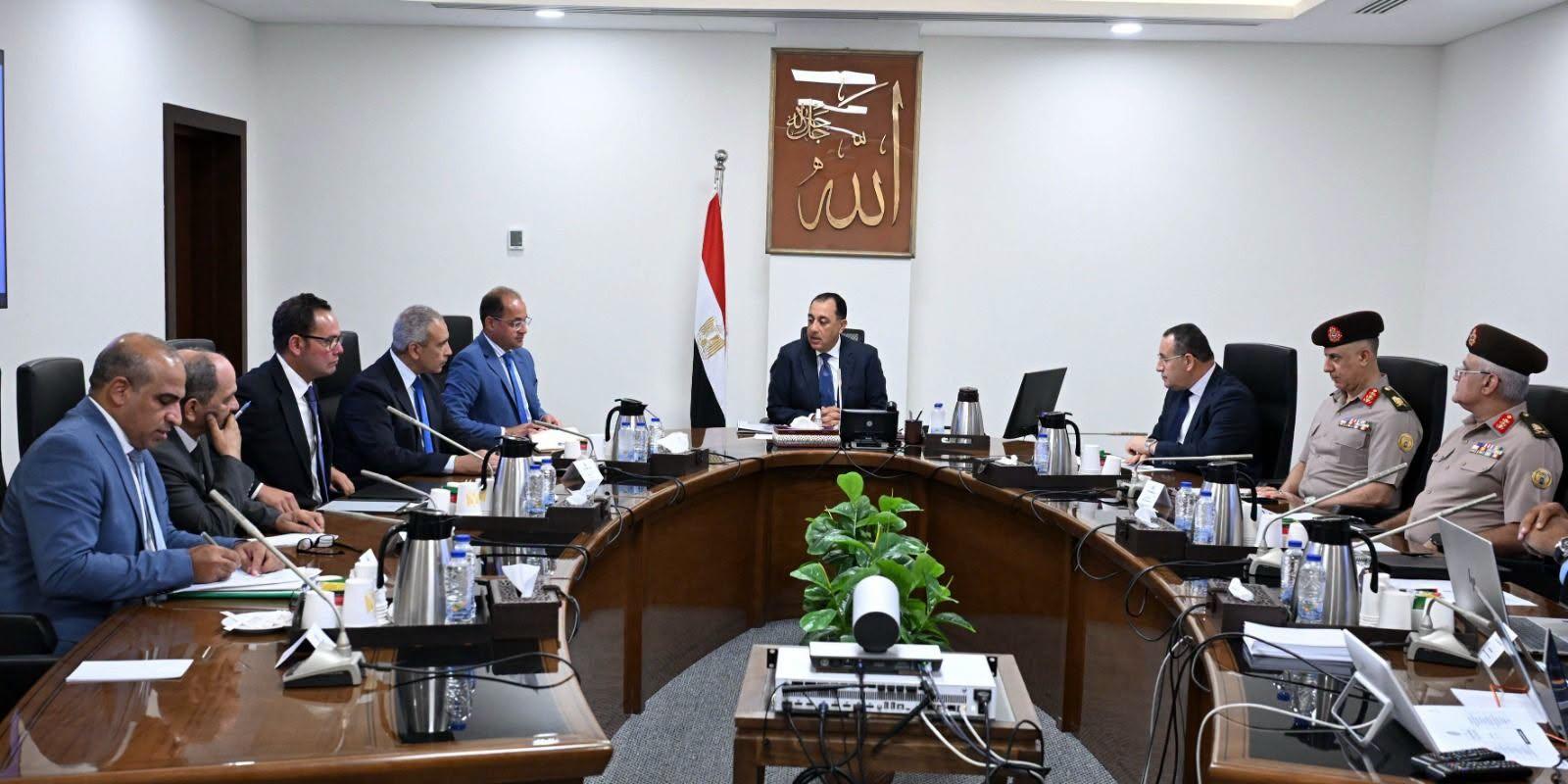 مدبولي يستعرض خطة تطوير التعليم العالي.. جامعات مصرية تنافس عالميا وتوسع في تصدير التعليم