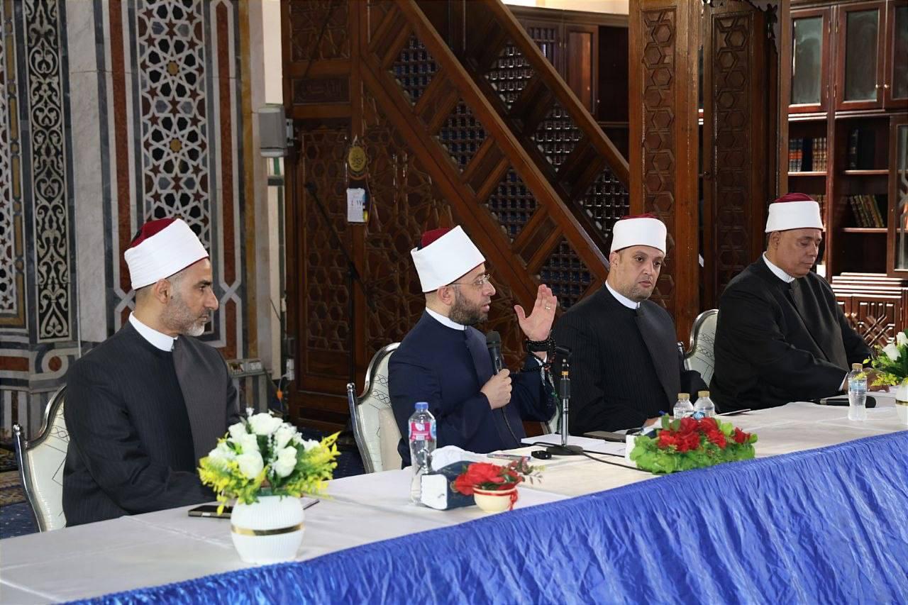 وزير الأوقاف للأئمة: المسجد أمانة.. واجهوا التطرف وأصلحوا بين الأسر وعززوا حسن الجوار