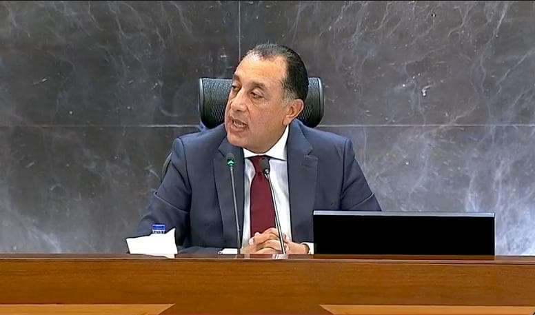 مدبولي: توجيهات رئاسية بسرعة تنفيذ صالة جديدة في مطار القاهرة بطاقة 40 مليون راكب